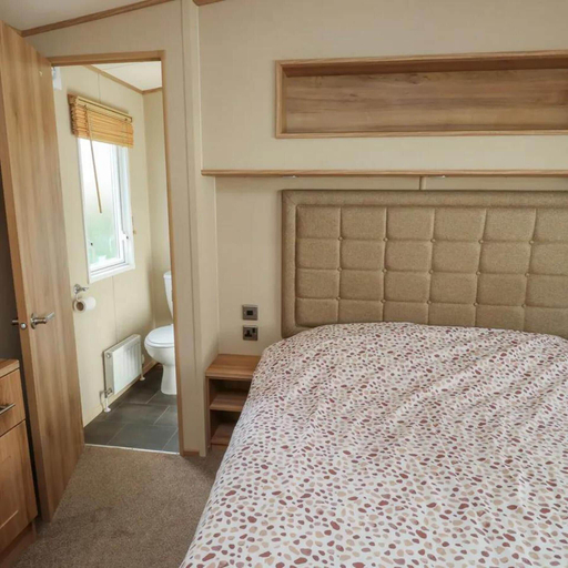 Room 3, Caravansleeps6-freeparking-quietretreat-nature, Torbay
