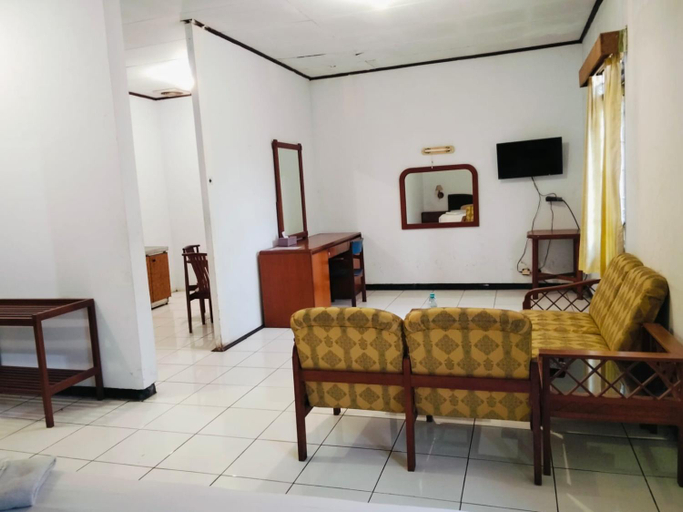 Others 4, Hotel Damanaka, Bandung
