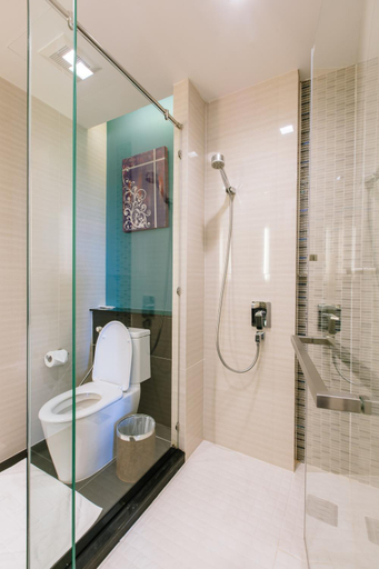 Bathroom, GreenVille Laguna Hotel, Sung Noen