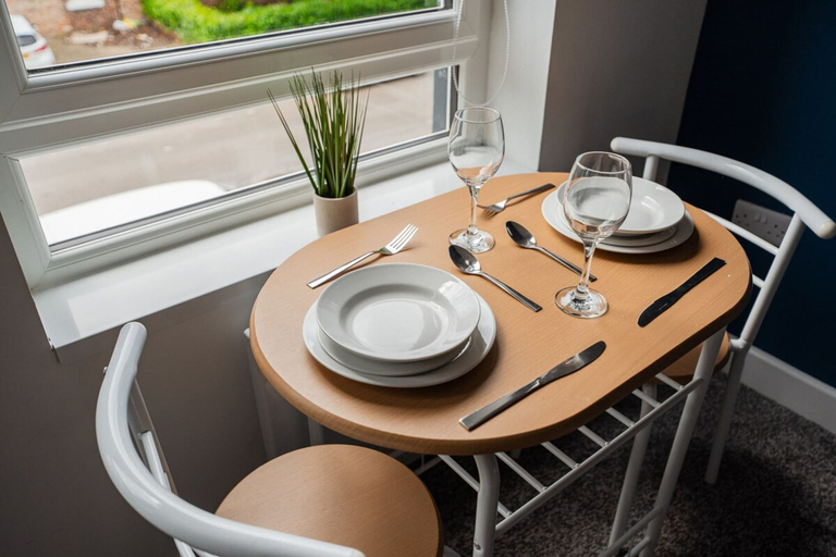 Room 5, 1 Bedroom Studio Apartment Central Middlesbrough, Middlesbrough