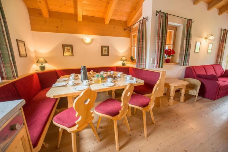 Others 5, Charming Detached Chalet in Wald im Pinzgau, Zell am See