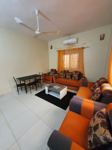 Others 5, Appartement meublé GOLF, Bamako