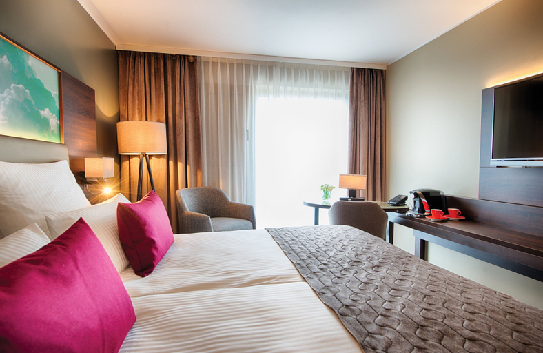 Bedroom 4, Leonardo Royal Hotel Ulm, Ulm