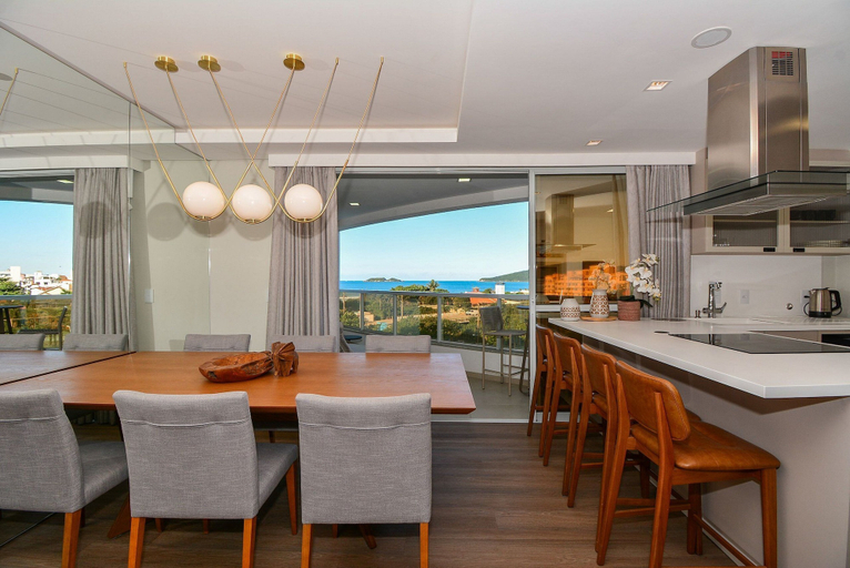 Dining 3, Gaivotas Golden Luxo a 200m praia-NIN012, Florianopolis