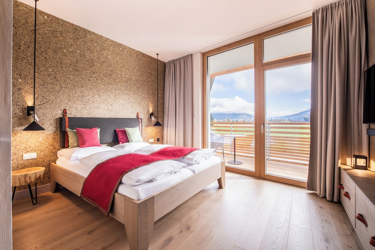 Bedroom 4, Hotel Tauern Spa Kaprun, Zell am See