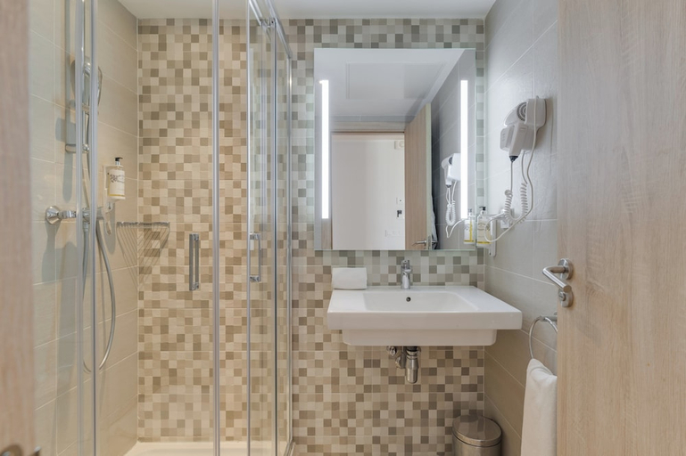 Bathroom 3, Pestana Tanger City Center Hotel Suites, Tanger-Assilah