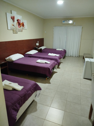 5, Hotel Don Oresttes, Fray Mamerto Esquiú