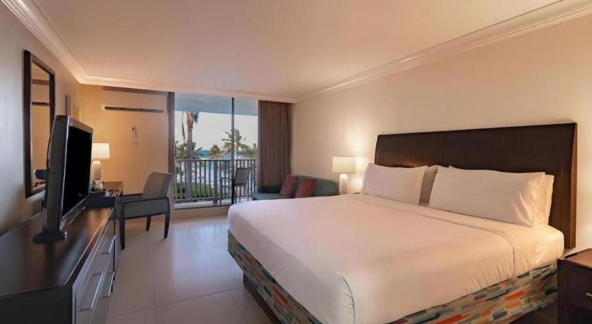 Bedroom 2, Catalonia Montego Bay - All Inclusive
