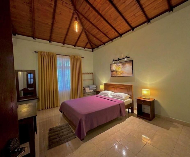 Room 1, Elegance Cottage Airport Stay, Katana