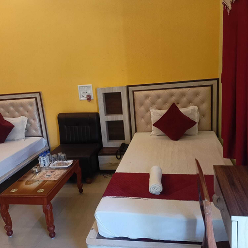 Room 5, Resort Nandan & Nandan Tajpur, Purba Medinipur