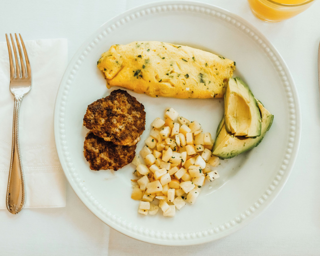 Food & Drinks, The Riter Mansion, Cache