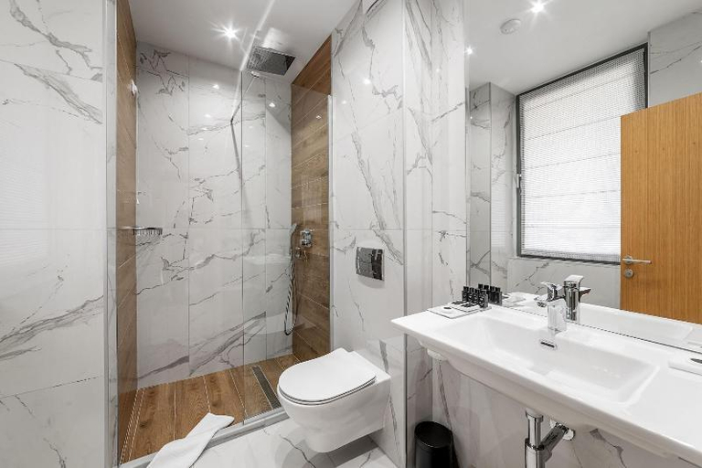 Bathroom 4, Tomis Garden Aparthotel Bucuresti, Municipiul Bucuresti