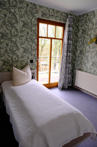 Bedroom 2, Gradierwerk Sulze, Celle