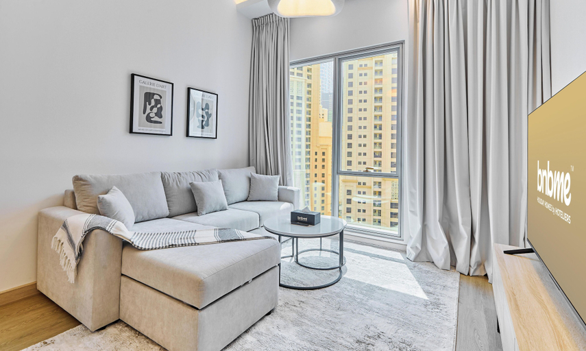 Living area 3, bnbme - Delphine Tower - 1BR, Dubai