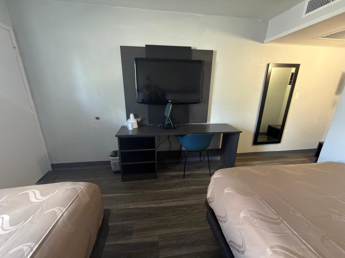 Room 5, Comfy Stay in Ely by BestAcco, White Pine
