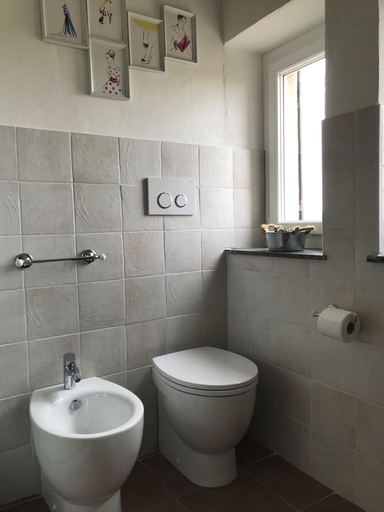 Bathroom 4, NOI DUE Guesthouse, Alessandria