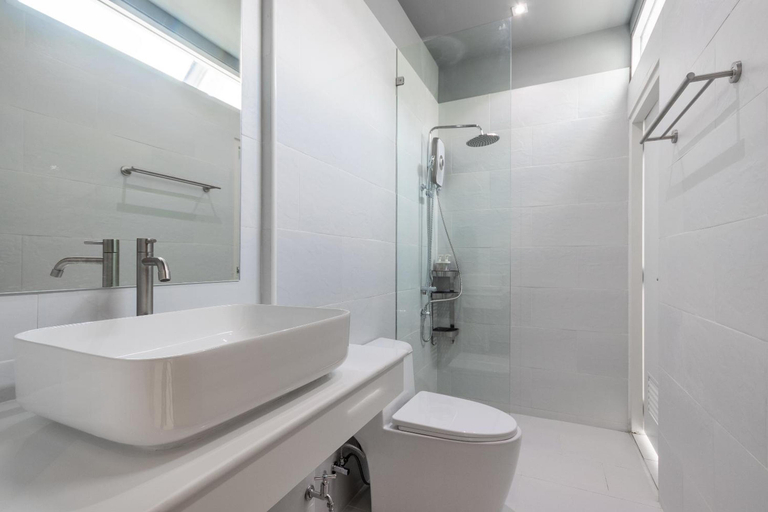 Bathroom 4, Nidhra Residence, Lam Luk Ka