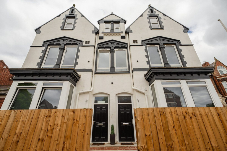 Room 4, 1 Bedroom Studio Apartment Central Middlesbrough, Middlesbrough