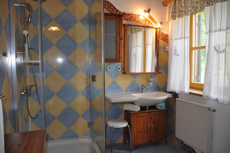 Bathroom, Gmiatliche Stubm, Hartberg-Fürstenfeld