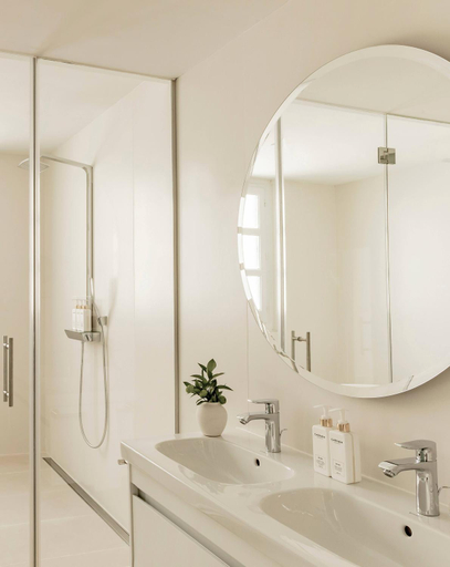 Bathroom 5, Palacio de los Duques Gran Meliá, Madrid
