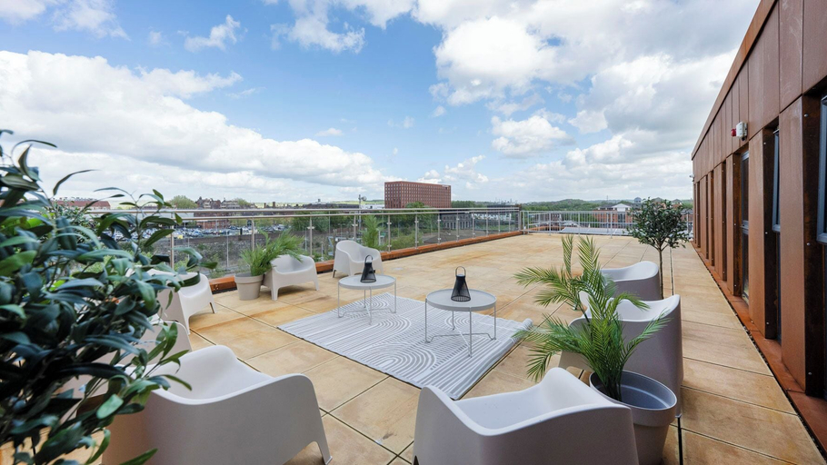 Terrace/patio, Student Only Icon House, Stoke-on-Trent