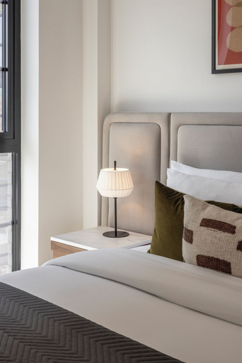 Room 5, Urban Rest Albert Embankment, London