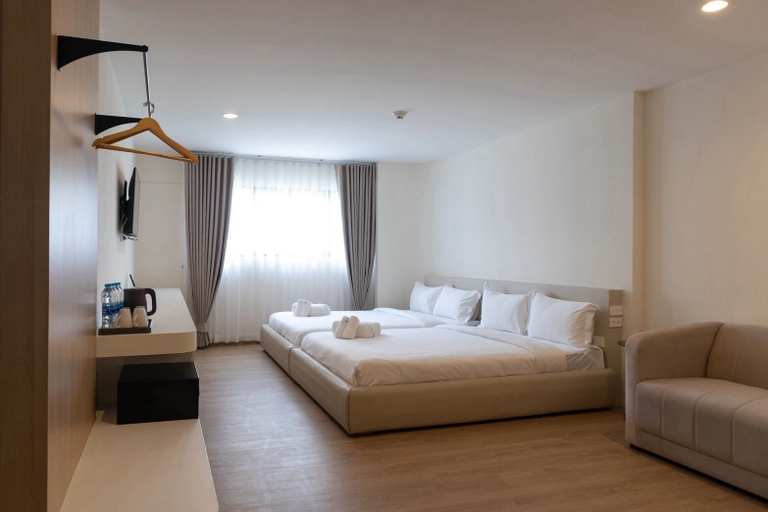 Room 5, Vina Ville Hotel, Ratchathewi