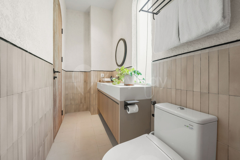 Bathroom 4, Sunny Villa by Kozystay - Uluwatu, Badung