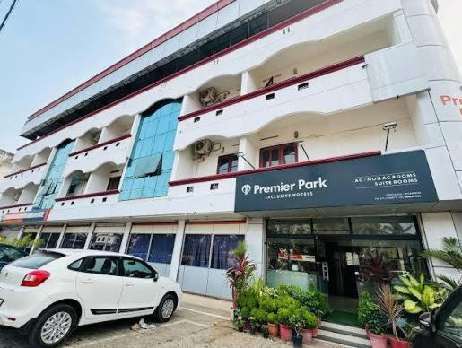 2, Premier Park Exclusive Hotels, Thiruvananthapuram