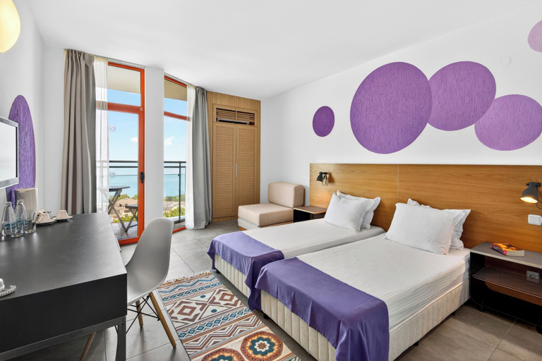 Bedroom 3, Sunrise Hotel, Varna