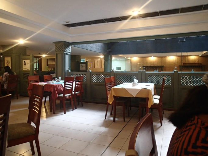 Dining, Hotel Lincoln Suites, Libertador