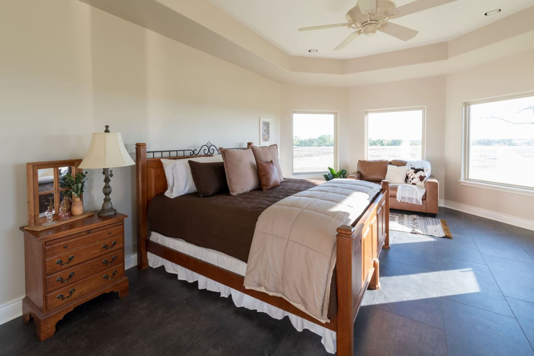 Room 3, The Shiloh Ranch, Williamson