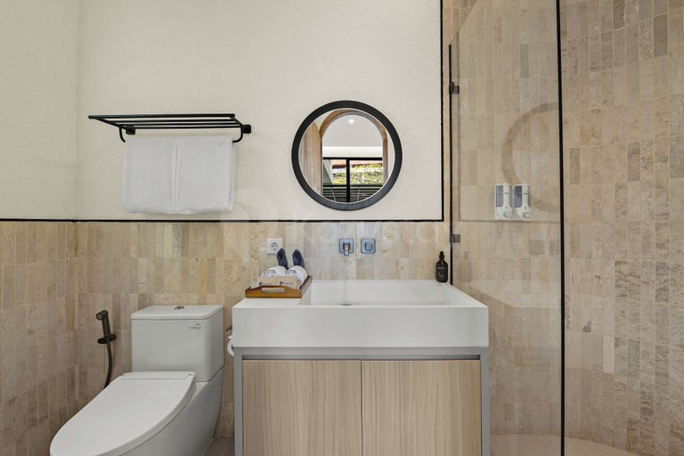 Bathroom 5, Aurora Villa by Kozystay - Uluwatu, Badung