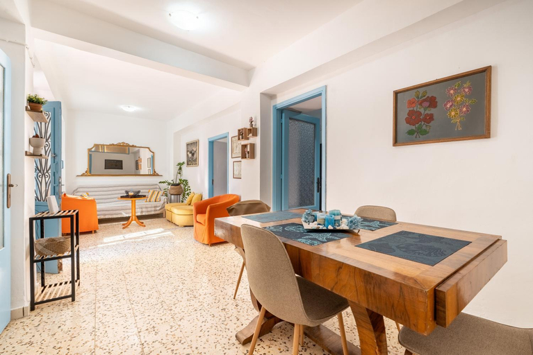 Others 5, Katia's Home, South Aegean