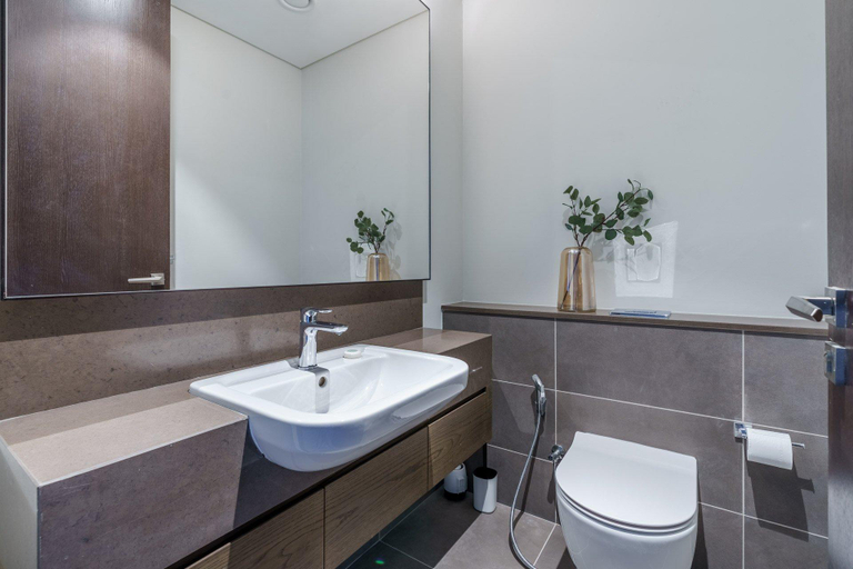 4, GuestReady - 1BR | Luxe Suite | Excellent location, Dubai