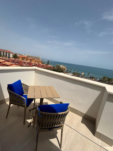 Outdoor dining 3, Adria Suite Apartments, Málaga