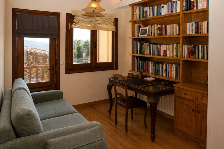 Room 5, Mountain Breeze Sanctuary With View Near Volos, Thessaly