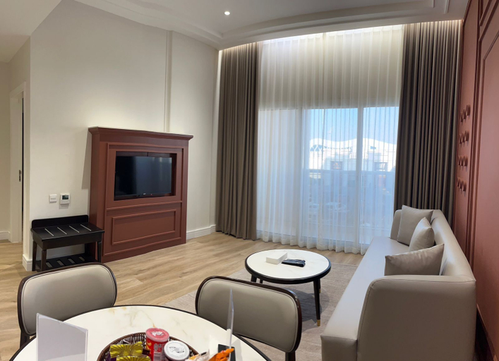 Dining 4, Baithans 24 Furnished Apartment, Ajman