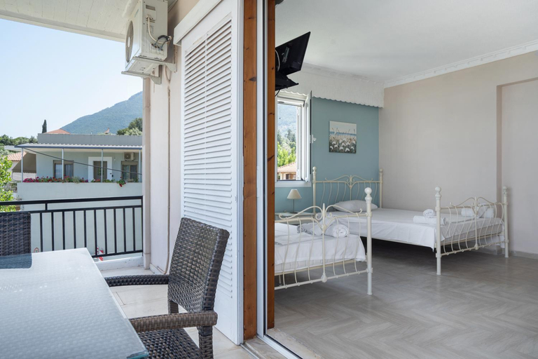 Others 3, Giorgio studios-apartments 2, Ionian Islands