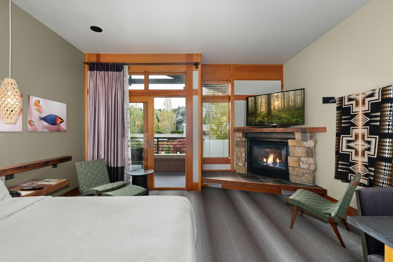 Bedroom 3, Willows Lodge Seattle Woodinville, King