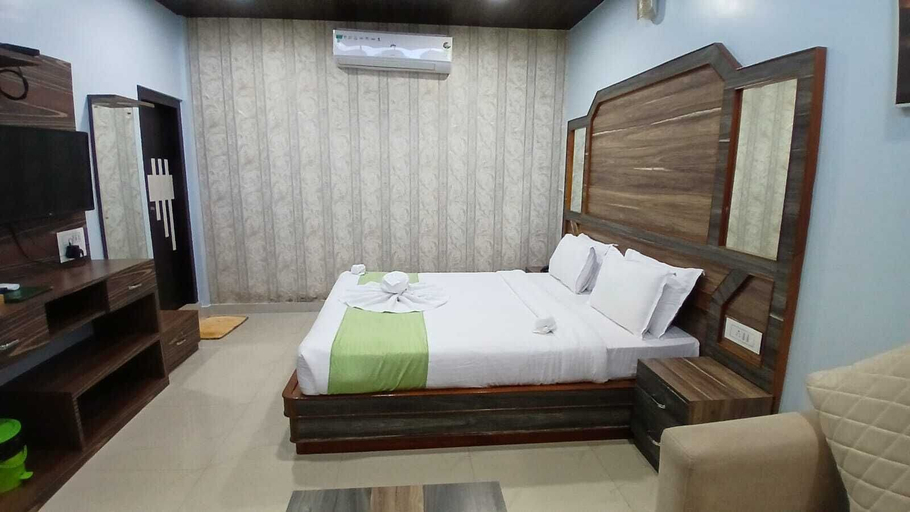 Room 4, Emmonlang Resort & Redeem Restaurant, East Khasi Hills
