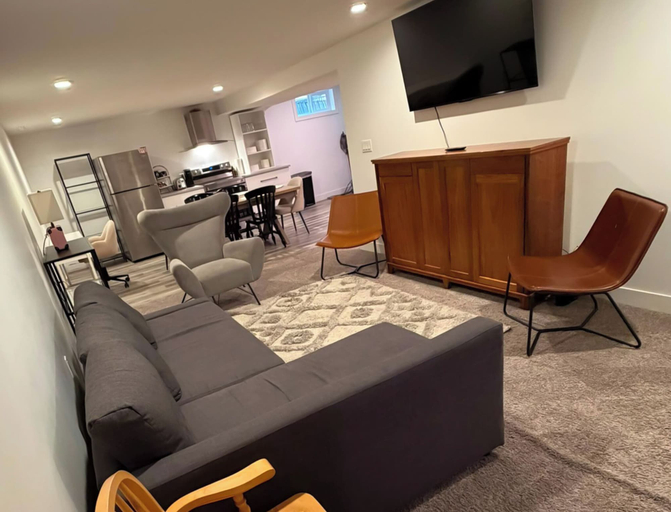Living area 3, Fawn - Central 2BR Parking Near LRT, Division No. 6
