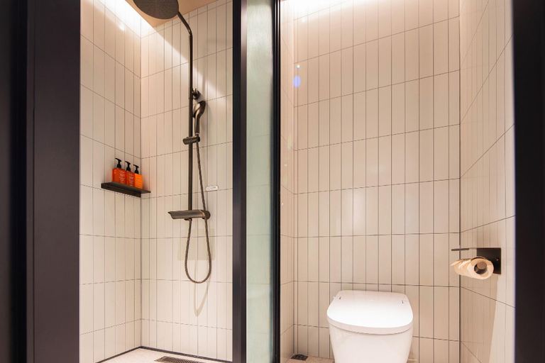 Bathroom 3, Orange Hotel Xinyang Gushi County, Xinyang