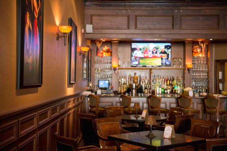 Food & Drinks 4, The Blennerhassett Hotel, Wood