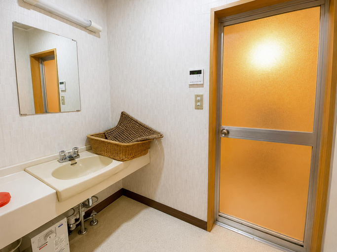 Bathroom 3, ubanoyu, Ōsaki