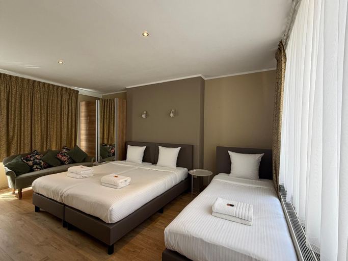 Bedroom 2, Mezonvin, Antwerpen