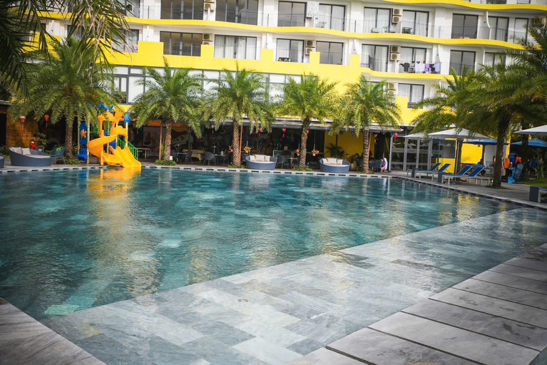 Swimming pool 5, Hoi An Beachview Resort & Apartment 5 star, Da Nang