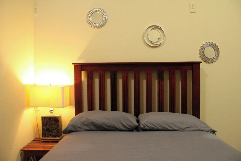 Bedroom 3, D's Inn