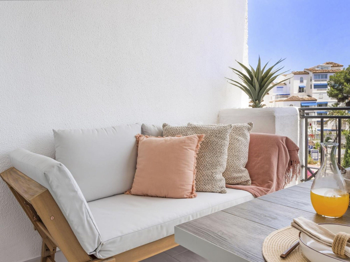 Room 5, Estudio Medina Garden 232, Málaga