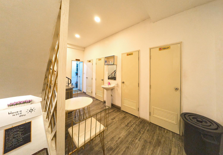 Bedroom 3, comfy crib hostel, Wattana